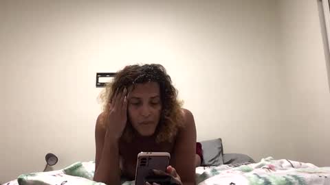 Snapshot of gigisparkle13 chatting on December 29, 2024, 6:03 am Gigi online show from December 29, 2024, 6:03 am