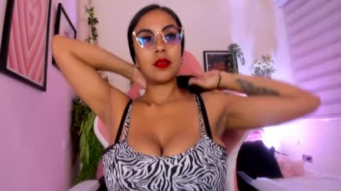 giisell online show from May 9, 2026, 12:32 pm
