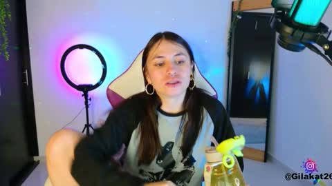 Snapshot of gilakat chatting on November 16, 2025, 7:47 am gilakat online show from November 16, 2025, 7:47 am