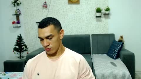 Snapshot of gilbert_marquez chatting on December 20, 2024, 2:49 pm GILBERT online show from December 20, 2024, 2:49 pm