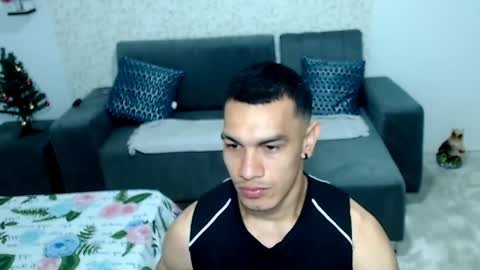 Snapshot of gilbert_marquez chatting on December 31, 2024, 11:31 am GILBERT online show from December 31, 2024, 11:31 am