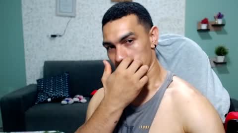 Snapshot of gilbert_marquez chatting on January 8, 2025, 5:26 pm GILBERT online show from January 8, 2025, 5:26 pm