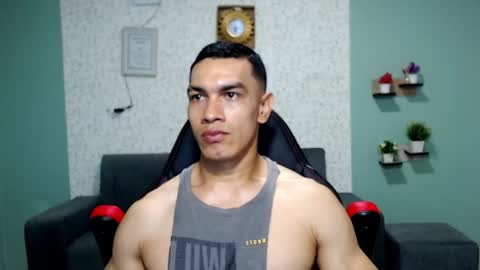 Snapshot of gilbert_marquez chatting on January 12, 2025, 3:36 pm GILBERT online show from January 12, 2025, 3:36 pm