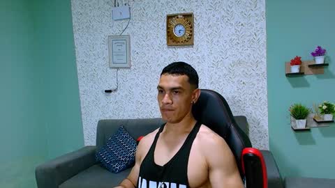 Snapshot of gilbert_marquez chatting on January 24, 2025, 5:53 pm GILBERT online show from January 24, 2025, 5:53 pm