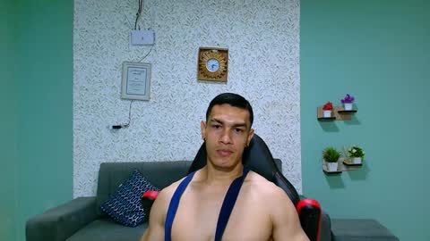 Snapshot of gilbert_marquez chatting on January 25, 2025, 11:55 am GILBERT online show from January 25, 2025, 11:55 am