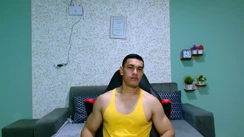 Snapshot of gilbert_marquez chatting on January 26, 2025, 10:35 pm GILBERT online show from January 26, 2025, 10:35 pm