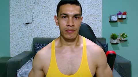 Snapshot of gilbert_marquez chatting on January 27, 2025, 1:48 am GILBERT online show from January 27, 2025, 1:48 am