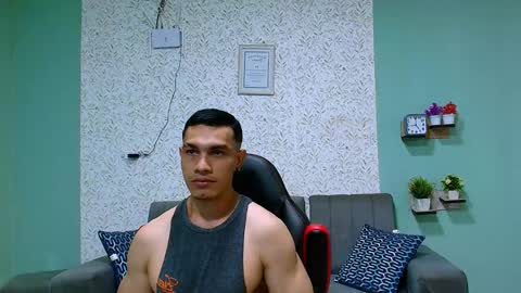 Snapshot of gilbert_marquez chatting on January 31, 2025, 7:08 pm GILBERT online show from January 31, 2025, 7:08 pm