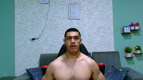 Snapshot of gilbert_marquez chatting on February 2, 2025, 3:28 pm GILBERT online show from February 2, 2025, 3:28 pm