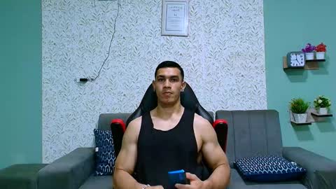 Snapshot of gilbert_marquez chatting on February 5, 2025, 5:20 pm GILBERT online show from February 5, 2025, 5:20 pm