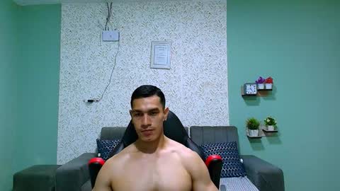 Snapshot of gilbert_marquez chatting on February 6, 2025, 2:26 pm GILBERT online show from February 6, 2025, 2:26 pm