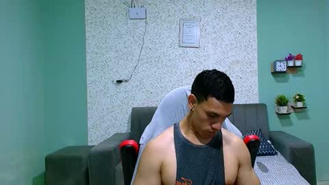 Snapshot of gilbert_marquez chatting on February 10, 2025, 5:19 pm GILBERT online show from February 10, 2025, 5:19 pm