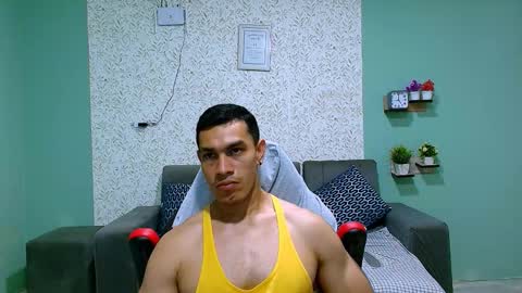 Snapshot of gilbert_marquez chatting on February 13, 2025, 5:22 pm GILBERT online show from February 13, 2025, 5:22 pm