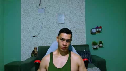 Snapshot of gilbert_marquez chatting on February 16, 2025, 11:59 am GILBERT online show from February 16, 2025, 11:59 am