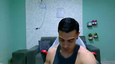 Snapshot of gilbert_marquez chatting on February 19, 2025, 11:06 am GILBERT online show from February 19, 2025, 11:06 am