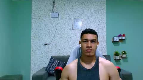 Snapshot of gilbert_marquez chatting on February 24, 2025, 12:05 pm GILBERT online show from February 24, 2025, 12:05 pm