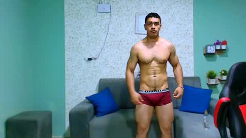 Snapshot of gilbert_marquez chatting on March 5, 2025, 11:06 am GILBERT online show from March 5, 2025, 11:06 am