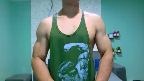 Snapshot of gilbert_marquez chatting on March 9, 2025, 12:20 pm GILBERT online show from March 9, 2025, 12:20 pm