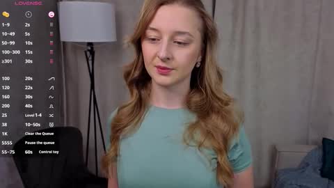 Luna online show from February 12, 2026, 2:01 pm