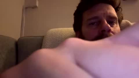 Snapshot of gilbertinio chatting on January 26, 2025, 11:29 pm Gilbert online show from January 26, 2025, 11:29 pm