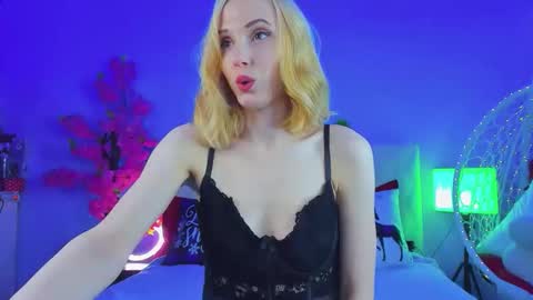 Gina online show from January 17, 2026, 12:48 am