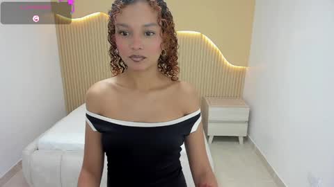 Snapshot of ginamorelo chatting on May 2, 2026, 7:30 pm G I A N A online show from May 2, 2026, 7:30 pm