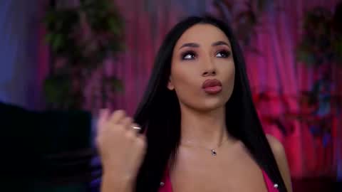 Gina online show from February 1, 2026, 7:45 pm