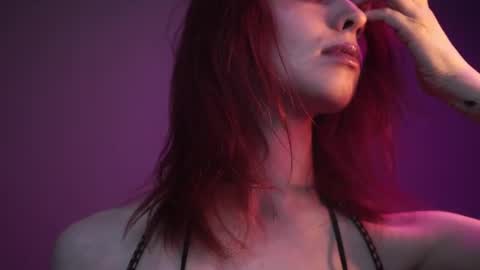 Snapshot of ginger_hugs chatting on June 8, 2026, 10:10 pm im expecting 350 thumbs up on my altar online show from June 8, 2026, 10:10 pm