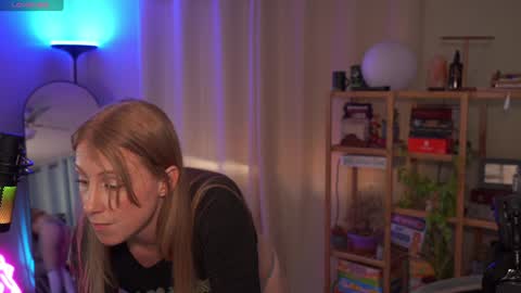 Snapshot of ginger_little chatting on January 4, 2025, 4:32 pm ginger online show from January 4, 2025, 4:32 pm