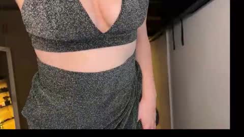 Snapshot of ginger_lure chatting on December 22, 2025, 10:51 pm Valery online show from December 22, 2025, 10:51 pm