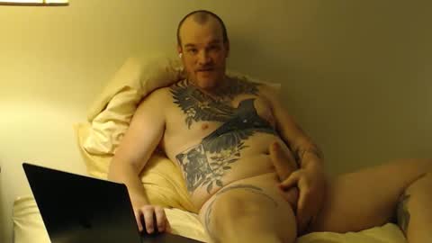 Ginger McC online show from November 12, 2025, 3:07 am