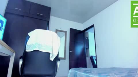 Snapshot of ginger_smil chatting on March 11, 2026, 12:44 pm Diana online show from March 11, 2026, 12:44 pm