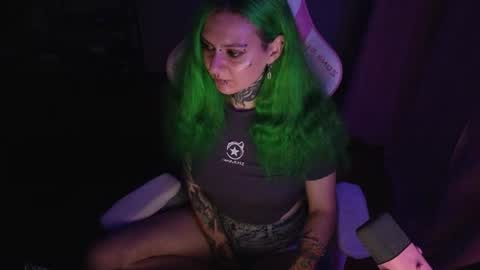 Snapshot of ginger_stay chatting on July 24, 2026, 7:23 pm Ginger online show from July 24, 2026, 7:23 pm
