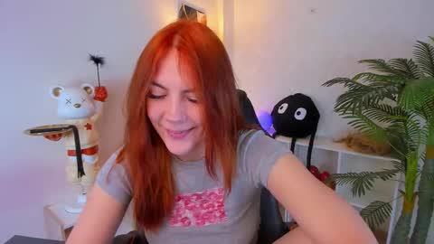 Snapshot of gingerr_pie chatting on October 21, 2025, 7:03 pm gingerr_pie online show from October 21, 2025, 7:03 pm