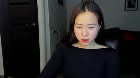 Snapshot of ginnycherry chatting on March 4, 2025, 9:43 pm Ginny online show from March 4, 2025, 9:43 pm