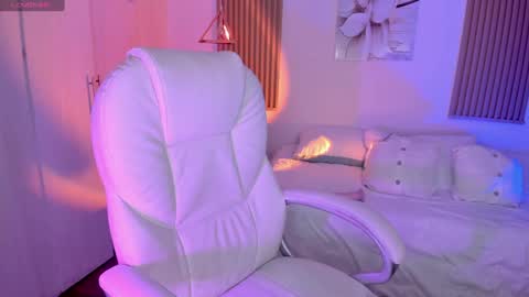 Snapshot of ginnywett chatting on December 14, 2024, 4:09 pm Kendall online show from December 14, 2024, 4:09 pm