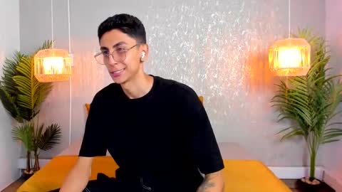 Snapshot of gio_carangi chatting on February 10, 2026, 3:54 am Gio Carangi online show from February 10, 2026, 3:54 am