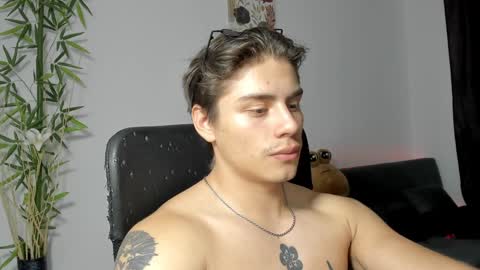 Snapshot of gio_russo chatting on January 11, 2025, 5:31 am GioRusso online show from January 11, 2025, 5:31 am