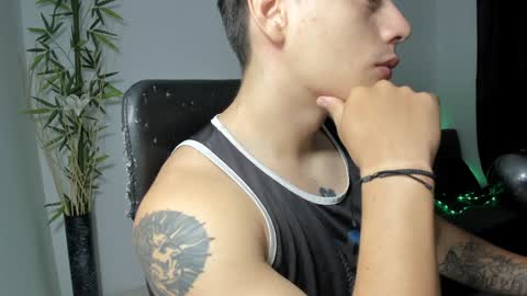 Snapshot of gio_russo chatting on January 24, 2025, 2:08 pm GioRusso online show from January 24, 2025, 2:08 pm