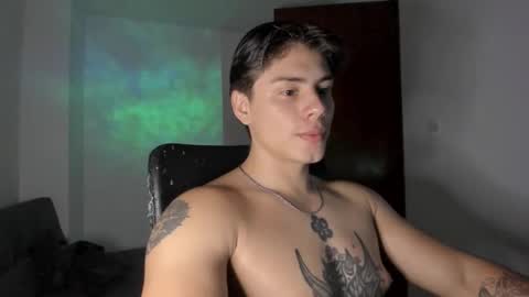 Snapshot of gio_russo chatting on September 11, 2025, 12:00 am GioRusso online show from September 11, 2025, 12:00 am