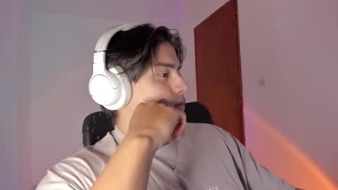 GioRusso online show from March 24, 2026, 6:24 pm