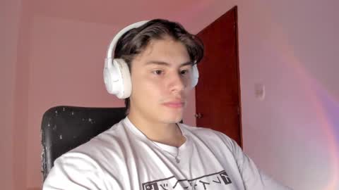 GioRusso online show from April 16, 2026, 5:25 pm