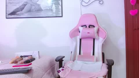 Snapshot of giorgina_montiere chatting on December 22, 2025, 10:29 pm giorgina_montiere online show from December 22, 2025, 10:29 pm