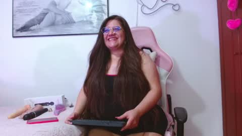 Snapshot of giorgina_montiere chatting on July 10, 2026, 12:04 am giorgina_montiere online show from July 10, 2026, 12:04 am