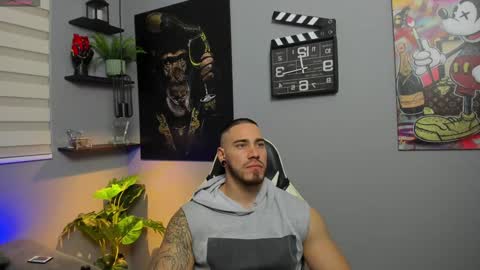 Giorgio leone online show from December 21, 2024, 2:19 am