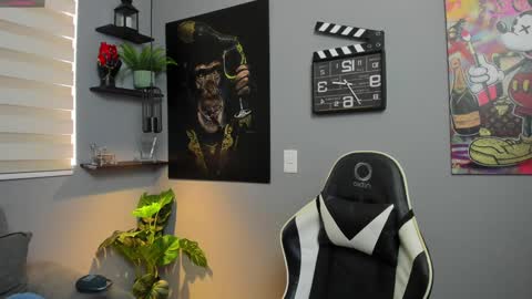 Giorgio leone online show from December 29, 2024, 4:40 pm