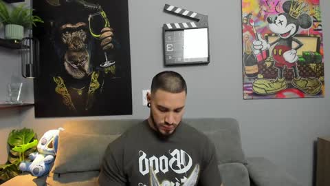 Giorgio leone online show from February 5, 2025, 3:23 am