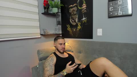 Giorgio leone online show from February 7, 2025, 4:59 am