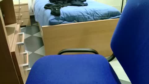 Snapshot of giovet chatting on February 25, 2025, 9:35 pm giovet online show from February 25, 2025, 9:35 pm