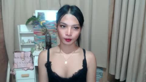 Snapshot of girl4u_aieshaxoxo chatting on September 22, 2025, 12:18 pm Aisha online show from September 22, 2025, 12:18 pm